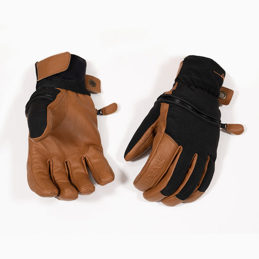 Deltaform — Black & Brown